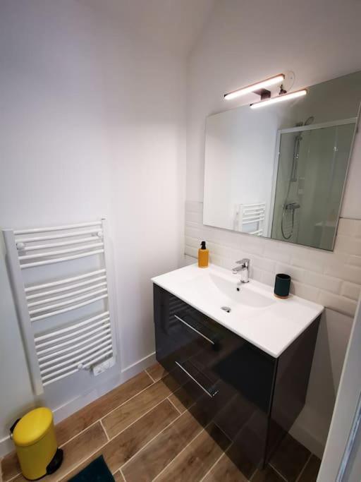 Le Puzzle Apartment Trelaze Luaran gambar